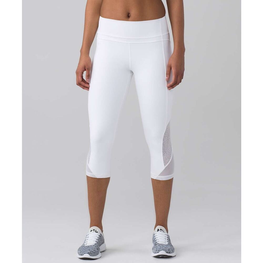 Lululemon Twist & Train Crop (19"). Size 10 EUC. White